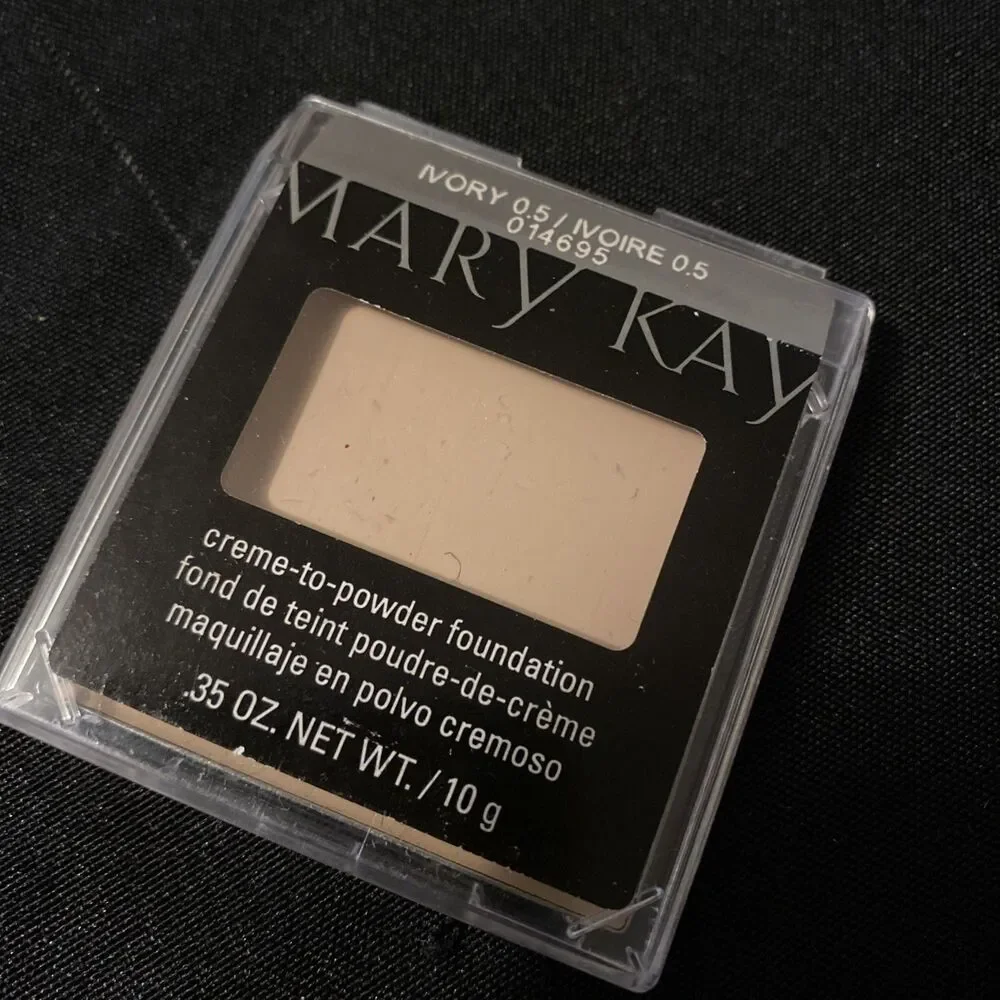Mary Kay Creme To Powder Foundation Ivory 0.5